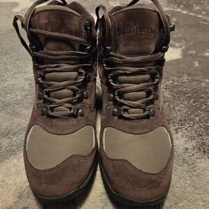 L.L. Bean Woman's Brown Hiking Boots